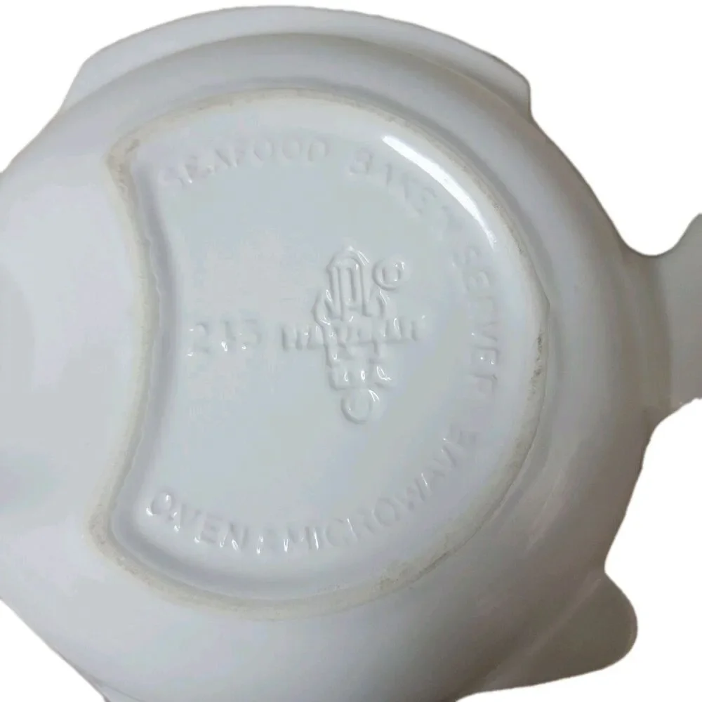 Vintage Pfaltzgraff White Fish Shaped Bake 'N Server Bowl Casserole Dish #245